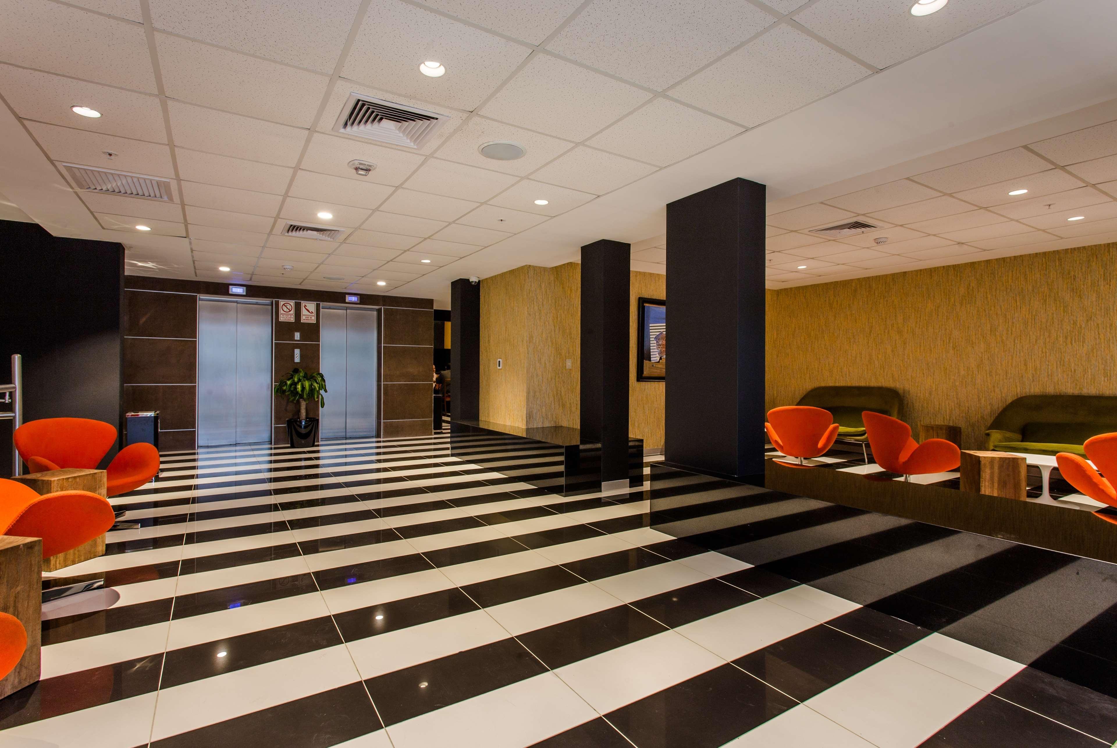 Отель Wyndham Costa Del Sol Тумбес Экстерьер фото
