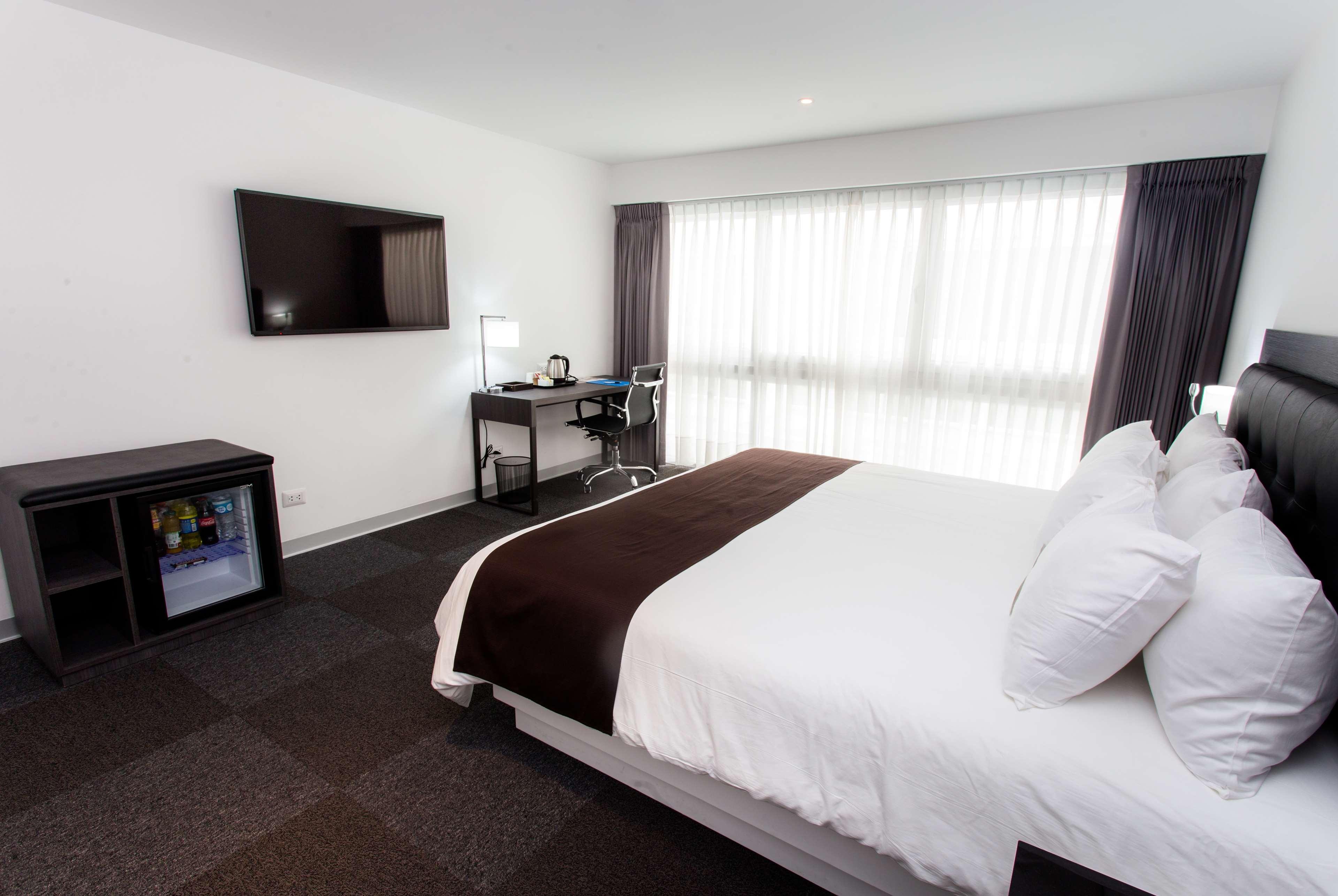 Отель Wyndham Costa Del Sol Тумбес Экстерьер фото