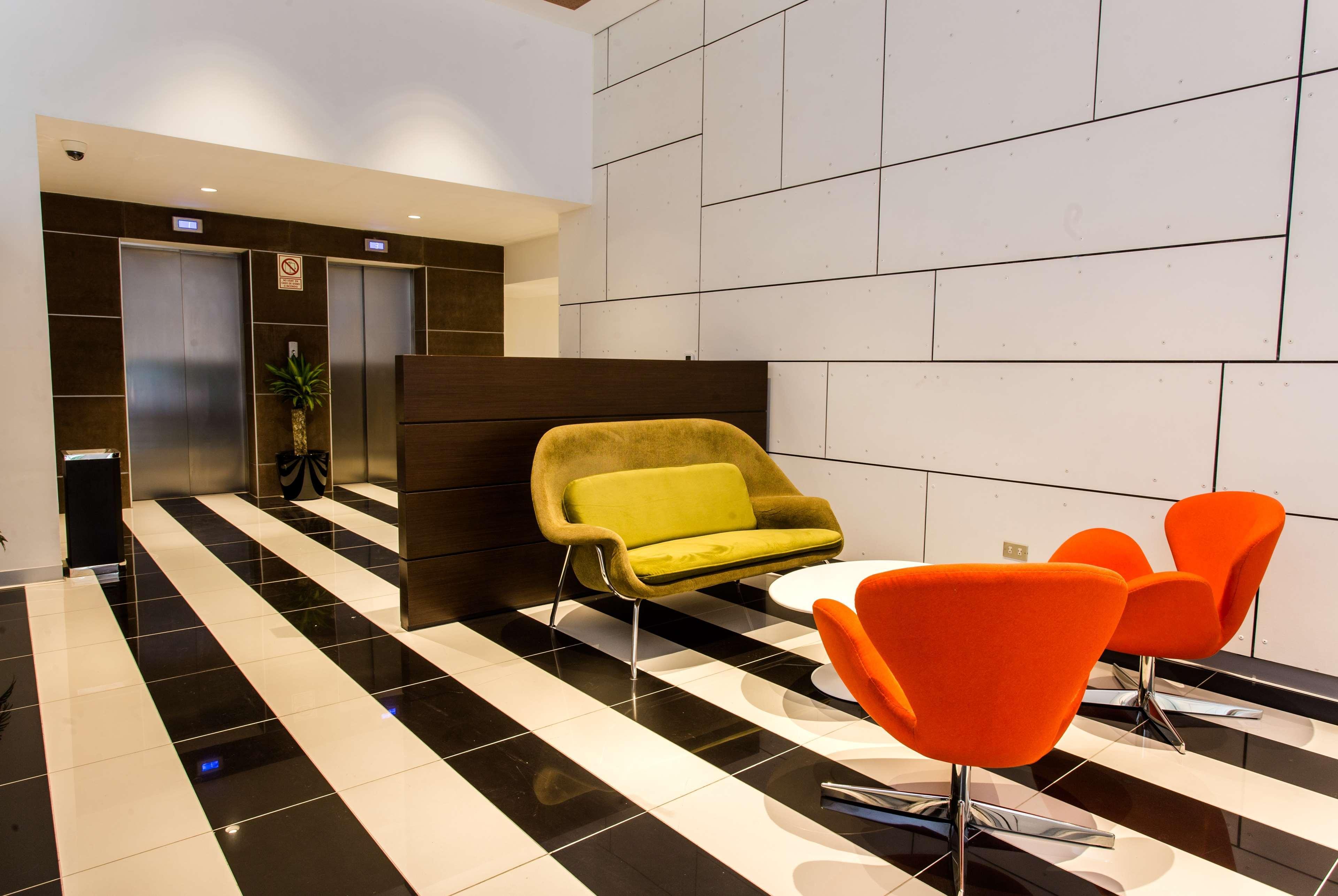 Отель Wyndham Costa Del Sol Тумбес Экстерьер фото