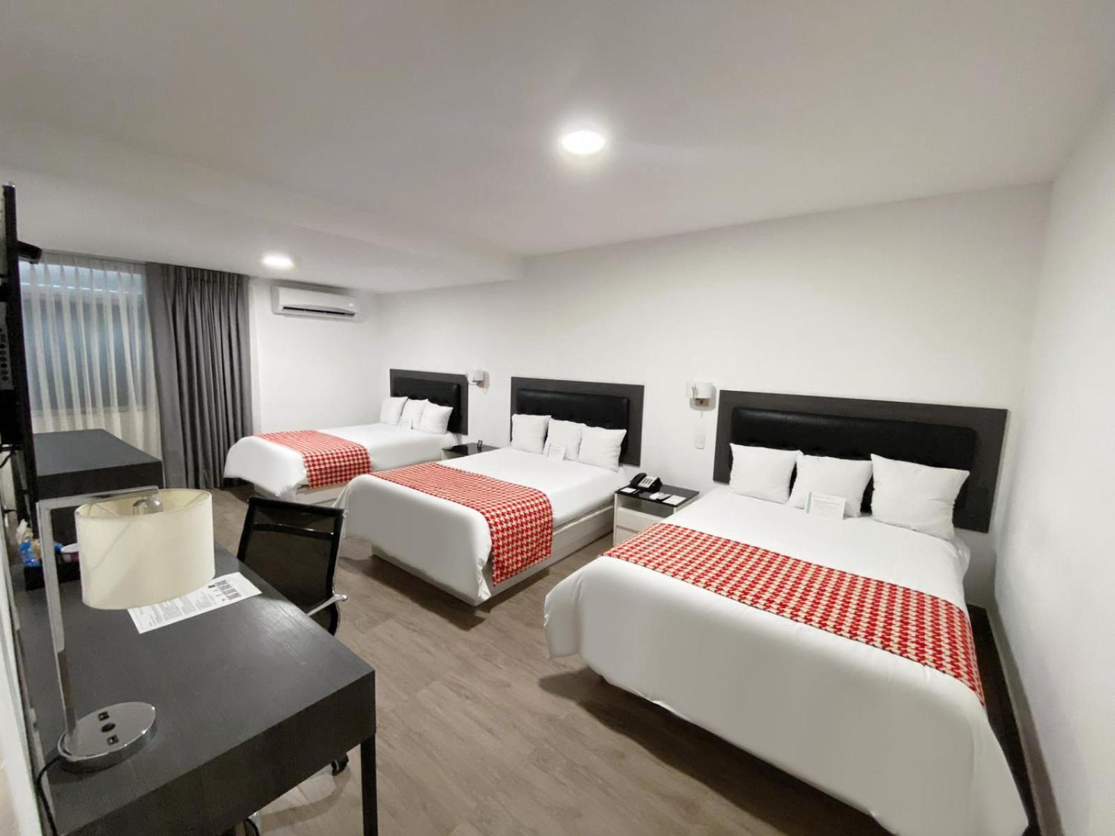 Отель Wyndham Costa Del Sol Тумбес Экстерьер фото